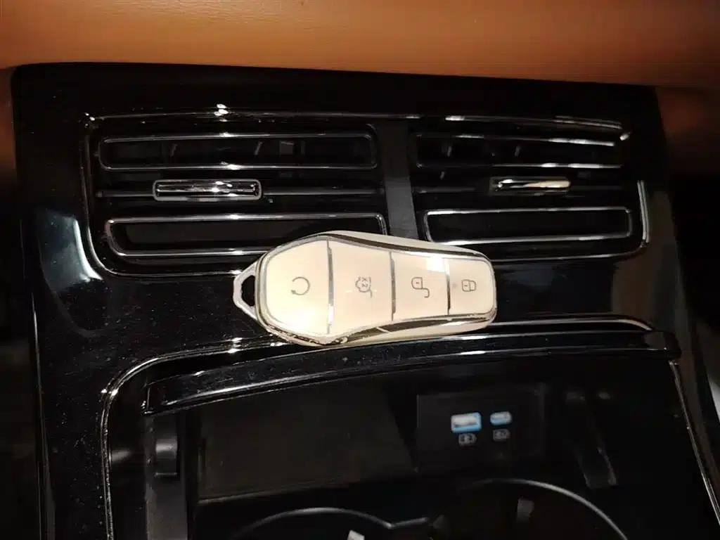 Han 2022 EV Genesis Edition 715KM Front-Wheel Drive Premium Model — миниатюра 9