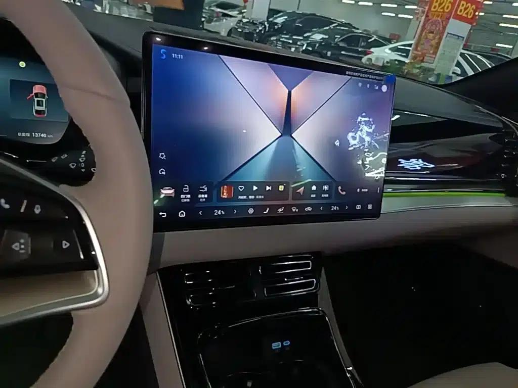 Han 2025 DM-i 125KM Premium Edition — миниатюра 13