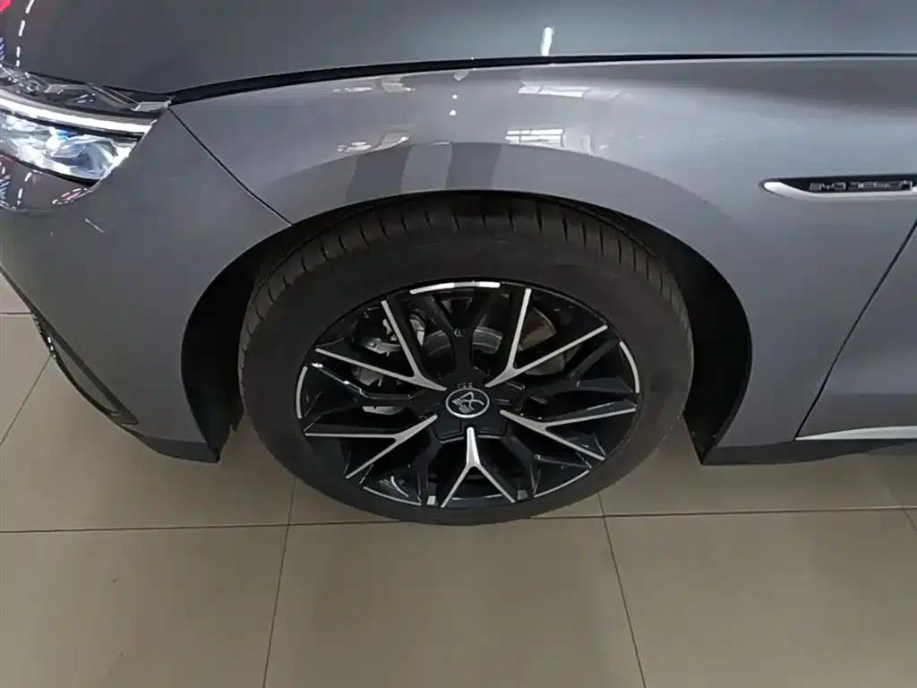 Han 2025 DM-i 125KM Premium Edition — миниатюра 23