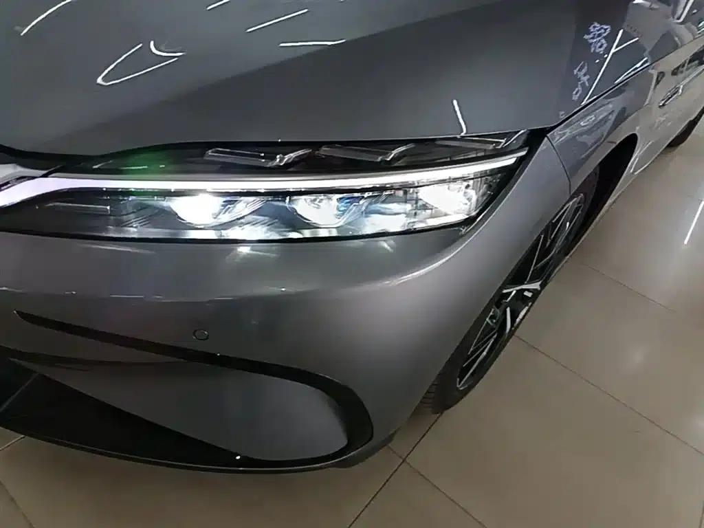 Han 2025 DM-i 125KM Premium Edition — миниатюра 24