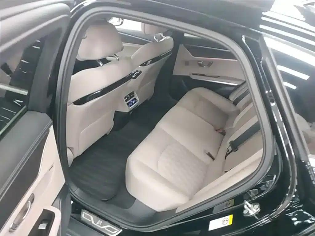 Han 2025 EV 701KM LiDAR Intelligent Driving Model — миниатюра 17