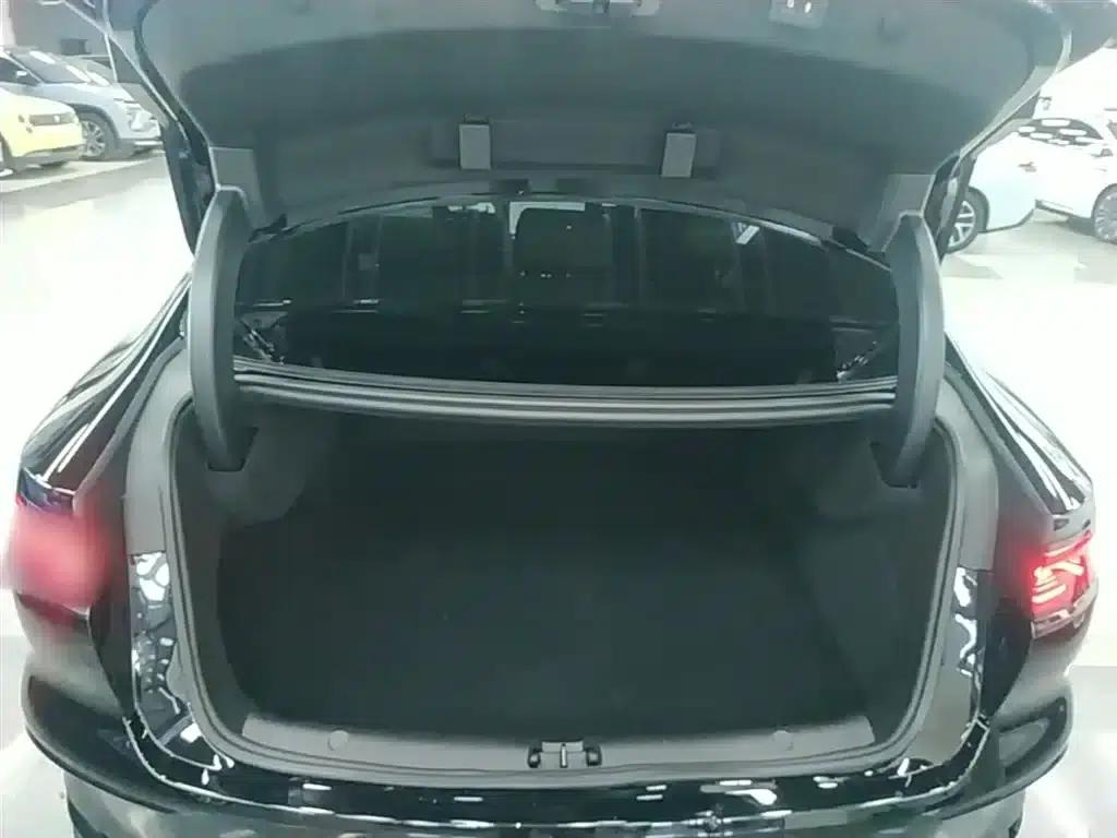 Han 2025 EV 701KM LiDAR Intelligent Driving Model — миниатюра 19