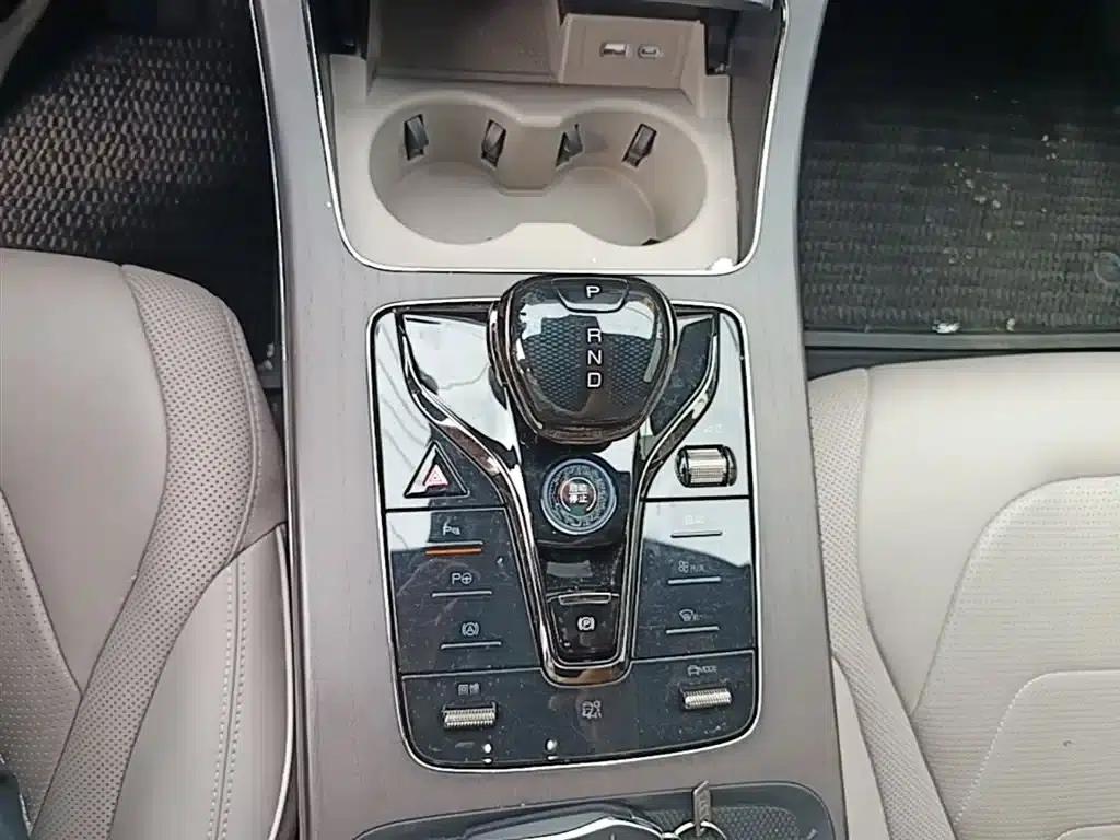 Han 2024 EV Glory Edition 610KM AWD God's Eye Intelligent Driving Model — миниатюра 14