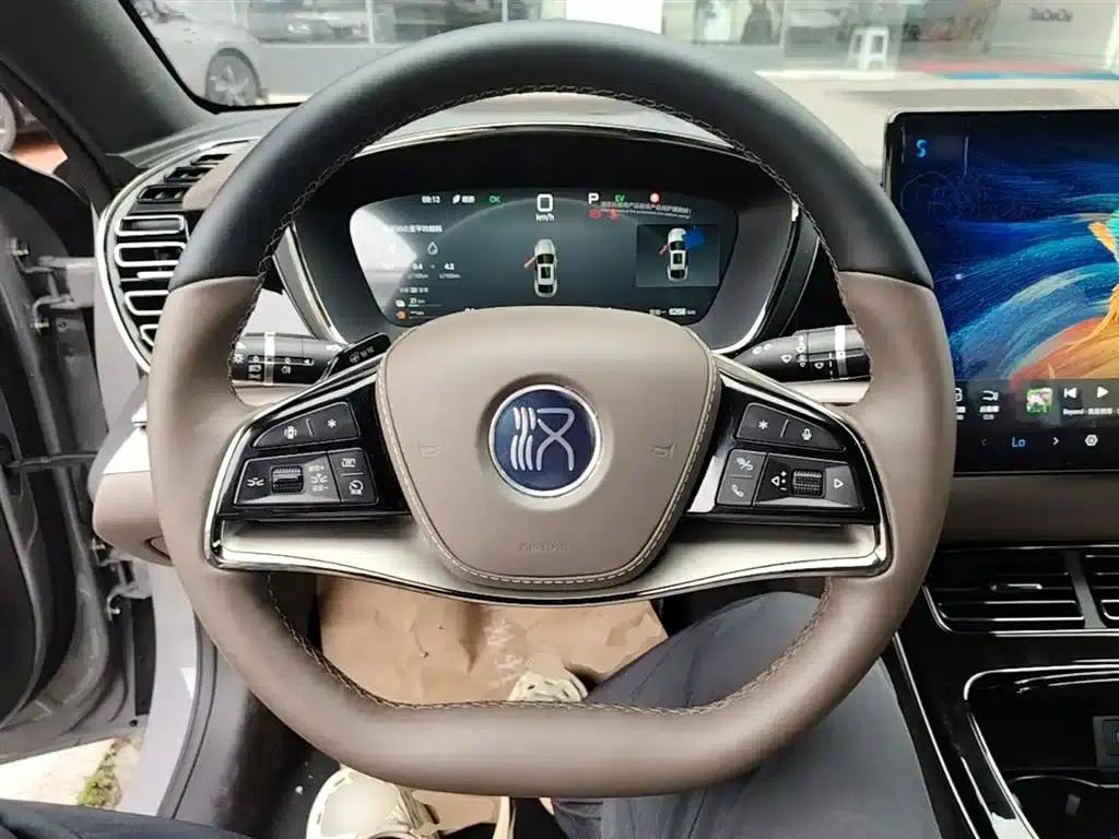 2025 Han DM-i Intelligent Driving Edition 125KM Premium — миниатюра 11