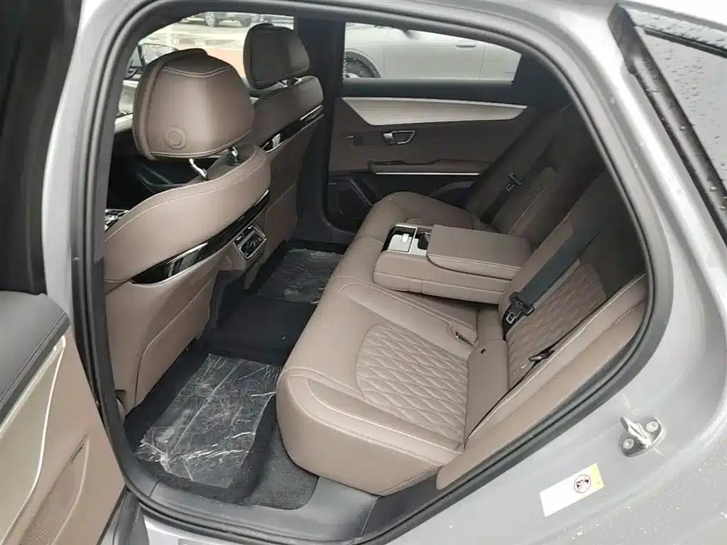 2025 Han DM-i Intelligent Driving Edition 125KM Premium — миниатюра 17