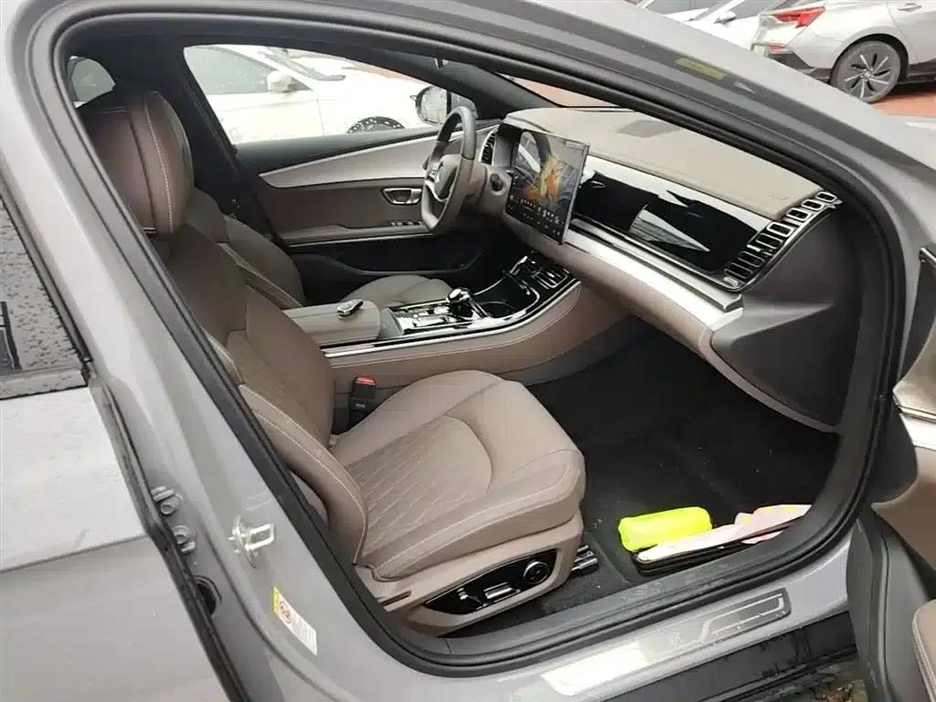 2025 Han DM-i Intelligent Driving Edition 125KM Premium — миниатюра 25