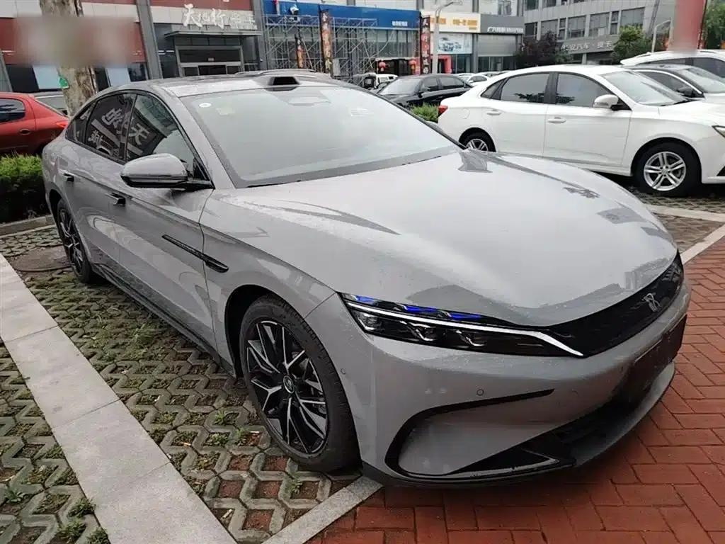 2025 Han DM-i Intelligent Driving Edition 125KM Premium — миниатюра 4