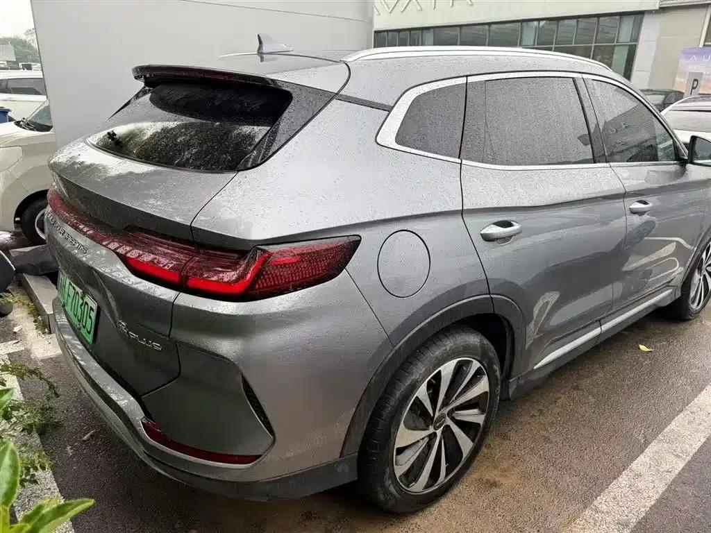 Song PLUS New Energy 2024 Glory Edition DM-i 110km Flagship Model — миниатюра 4