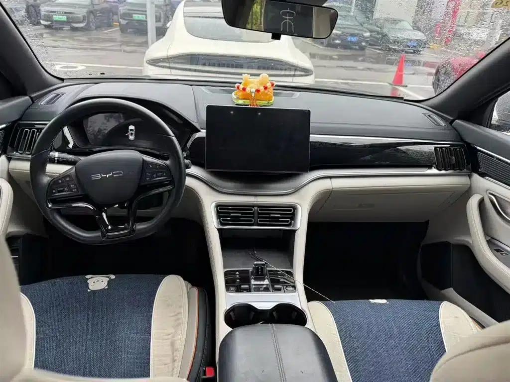 Song PLUS New Energy 2024 Glory Edition DM-i 110km Flagship Model — миниатюра 6
