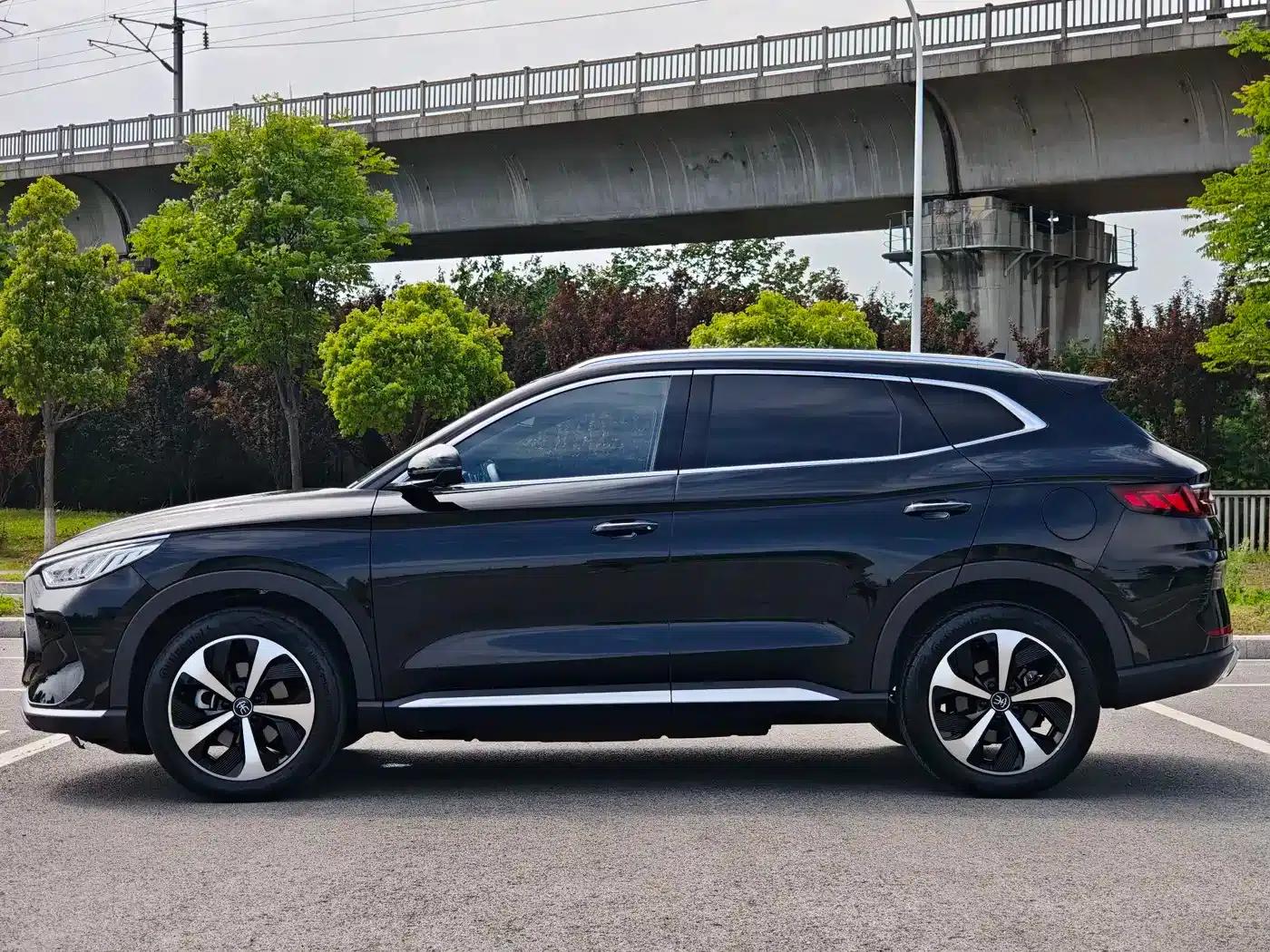 Song PLUS New Energy 2023 Champion Edition DM-i 110KM Flagship Model — миниатюра 8