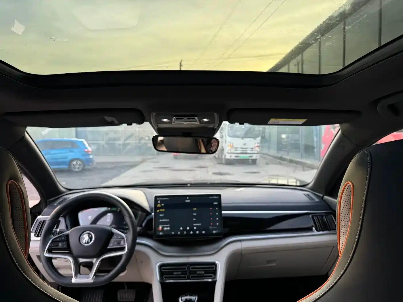 Song PLUS New Energy 2021 EV Flagship Edition — миниатюра 4