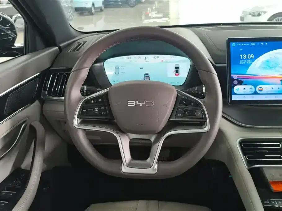 Song PLUS New Energy 2025 DM-i 112KM Premium Edition — миниатюра 15