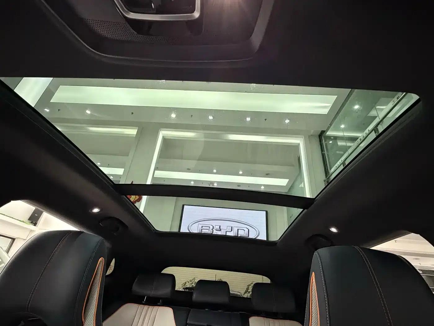 Song PLUS New Energy 2023 Champion Edition DM-i 110KM Flagship PLUS — миниатюра 5