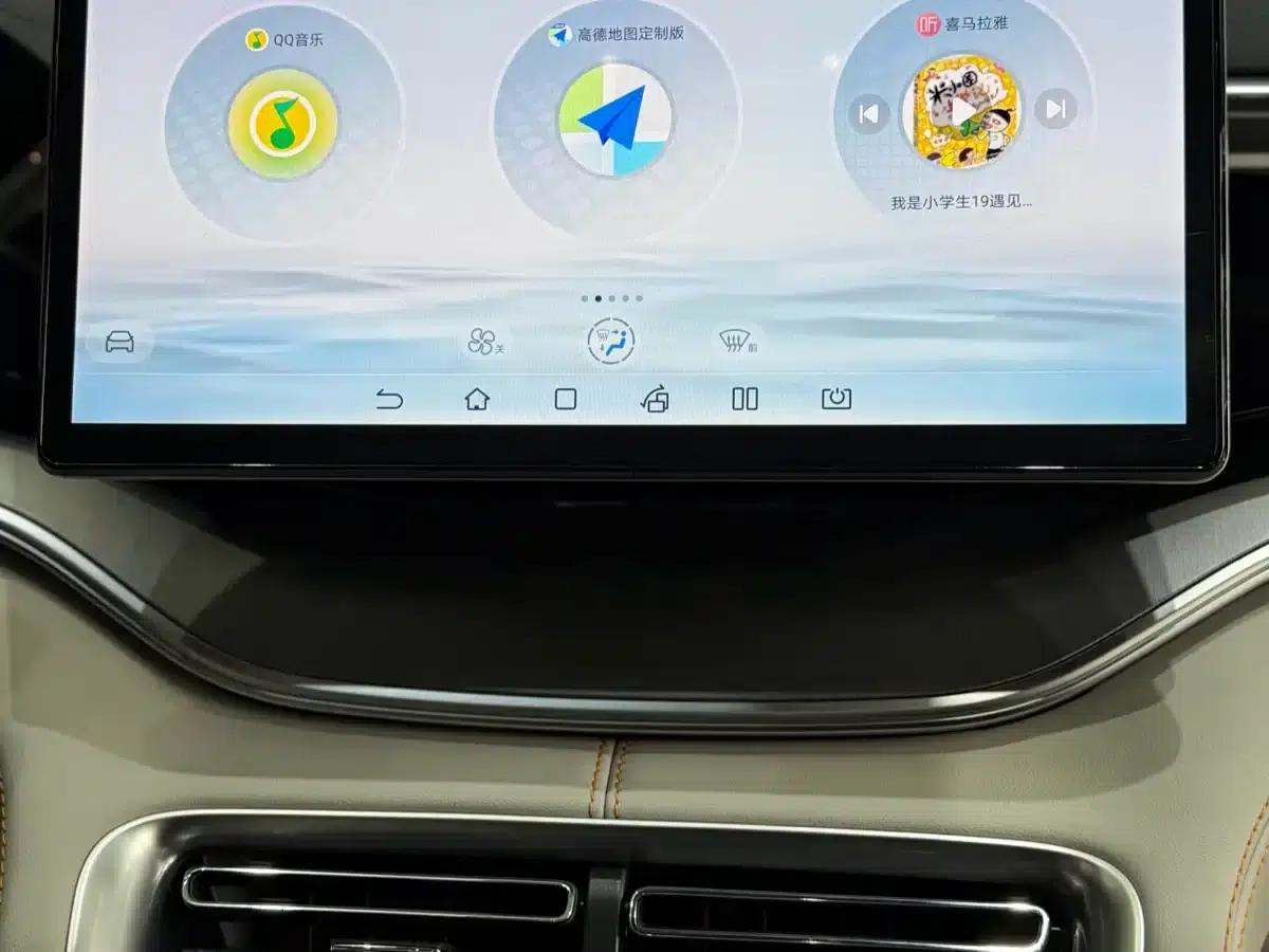 Song PLUS New Energy 2023 Champion Edition DM-i 110KM Flagship PLUS — миниатюра 6