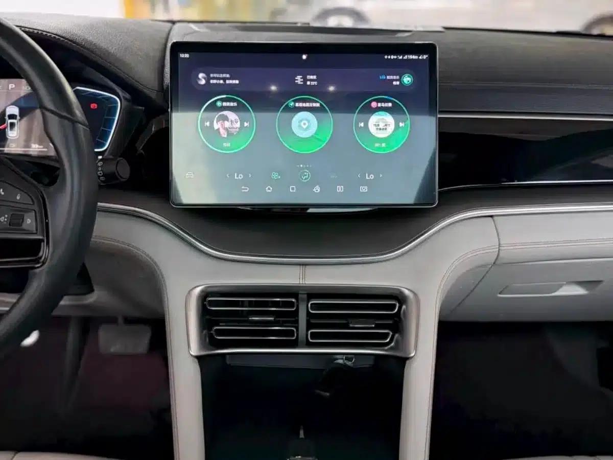 Song PLUS New Energy 2024 Glory Edition EV 520km Luxury Model — миниатюра 16