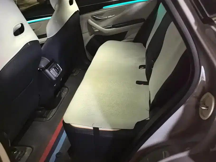 Song PLUS New Energy 2024 Glory Edition EV 520km Premium Model — миниатюра 11