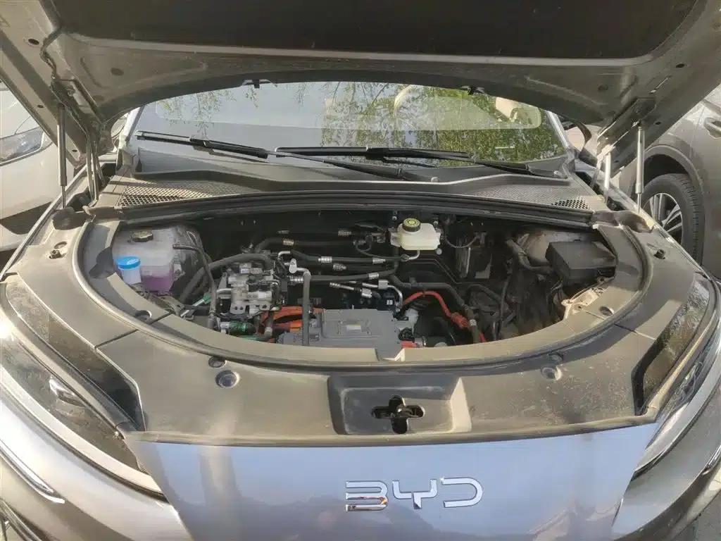 Song PLUS New Energy 2025 EV 520km Premium Edition — миниатюра 11