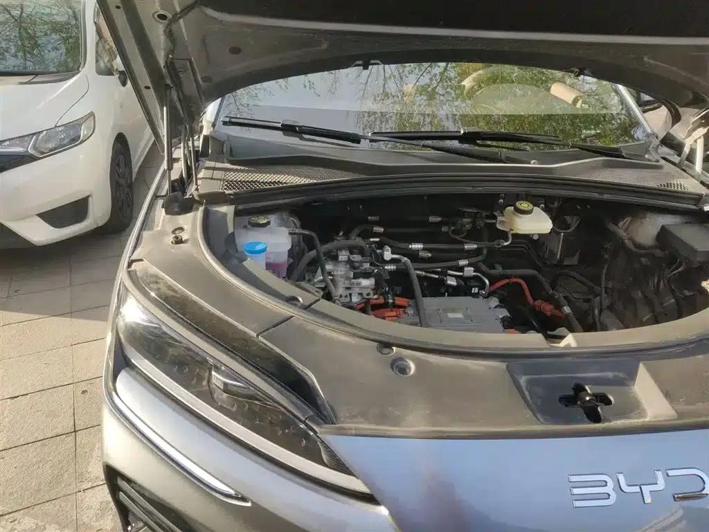 Song PLUS New Energy 2025 EV 520km Premium Edition — миниатюра 21