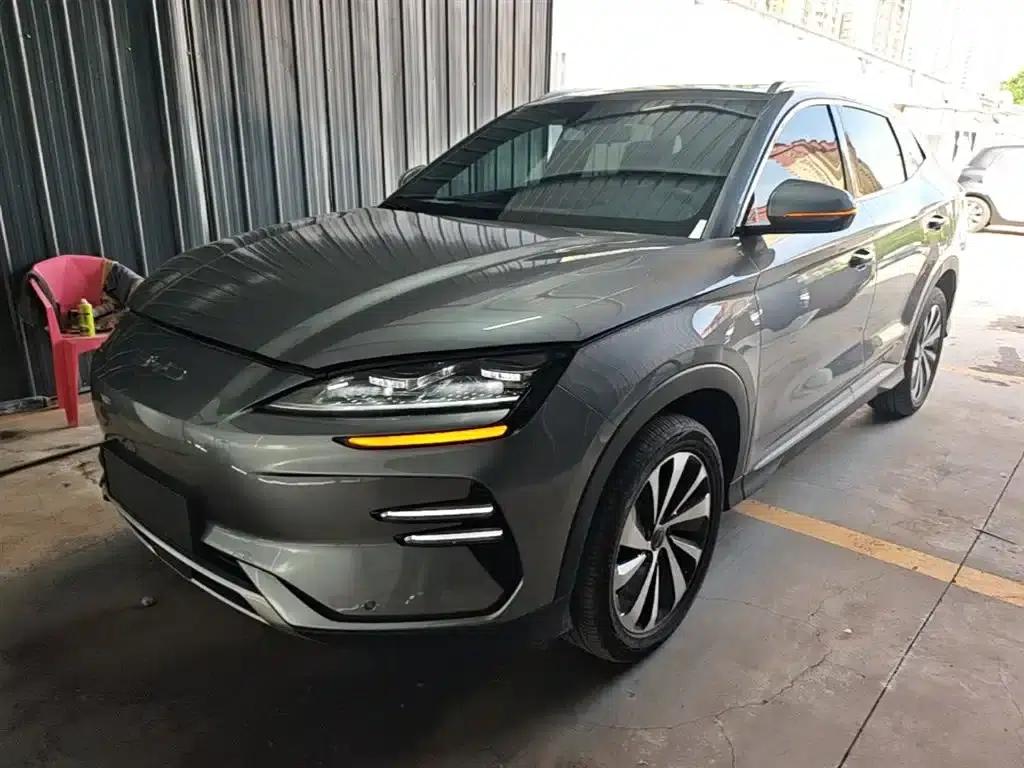 Song PLUS New Energy 2024 Glory Edition EV 520km Luxury Model — миниатюра 1