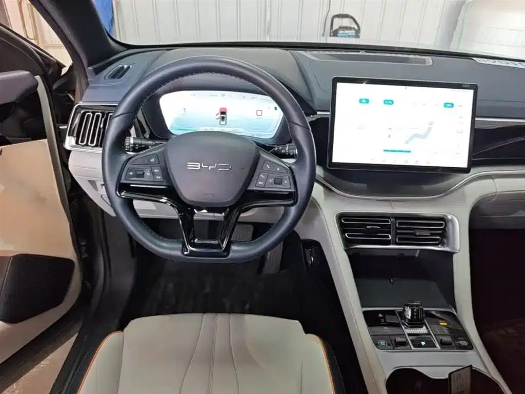 Song PLUS New Energy 2024 Glory Edition EV 520km Luxury Model — миниатюра 11