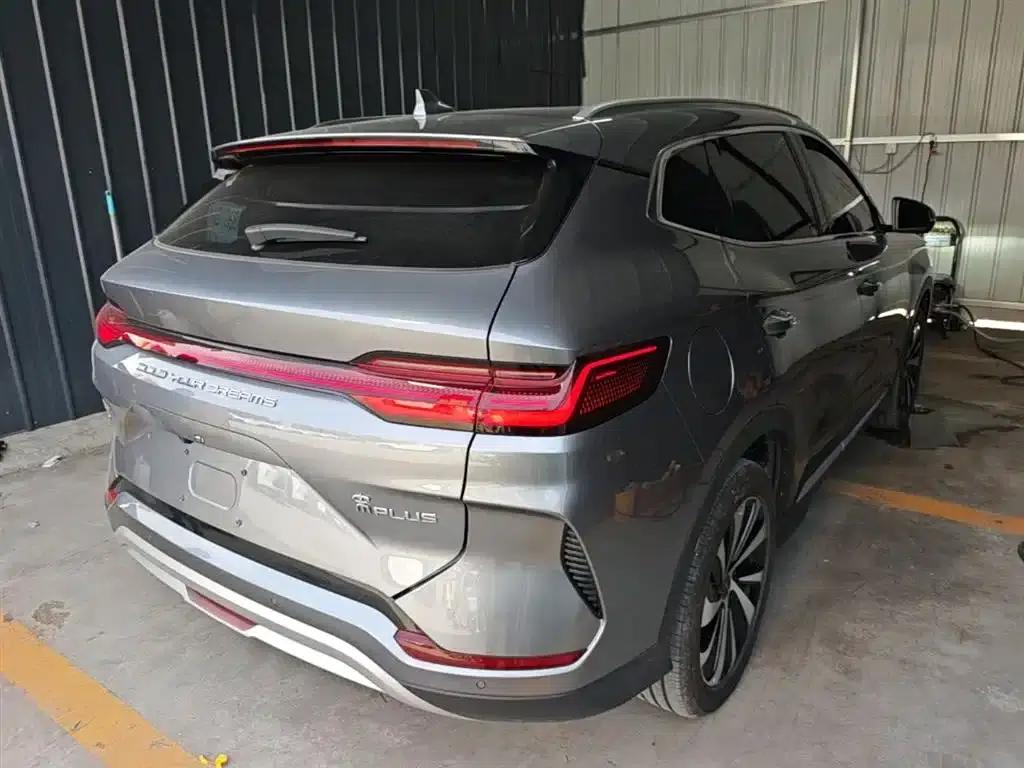 Song PLUS New Energy 2024 Glory Edition EV 520km Luxury Model — миниатюра 7
