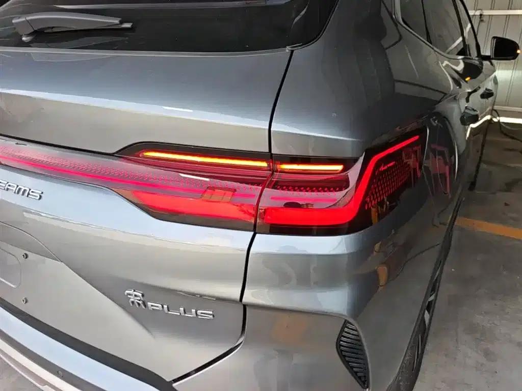 Song PLUS New Energy 2024 Glory Edition EV 520km Luxury Model — миниатюра 8