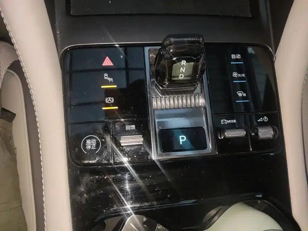Song PLUS New Energy 2024 Glory Edition EV 520km Flagship Model — миниатюра 14