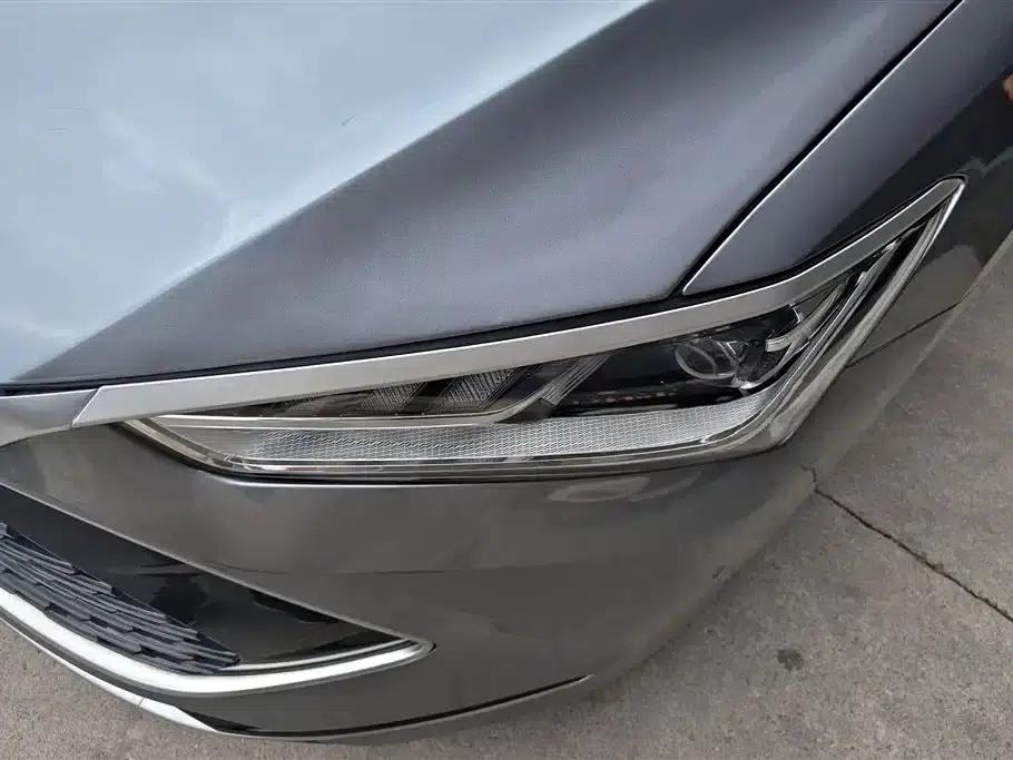 Qin PLUS 2023 Champion Edition DM-i 55KM Super Model — миниатюра 5
