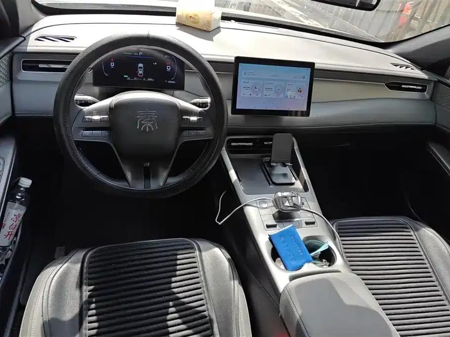 Qin PLUS 2025 DM-i Intelligent Driving Edition 55KM Leading Model — миниатюра 12