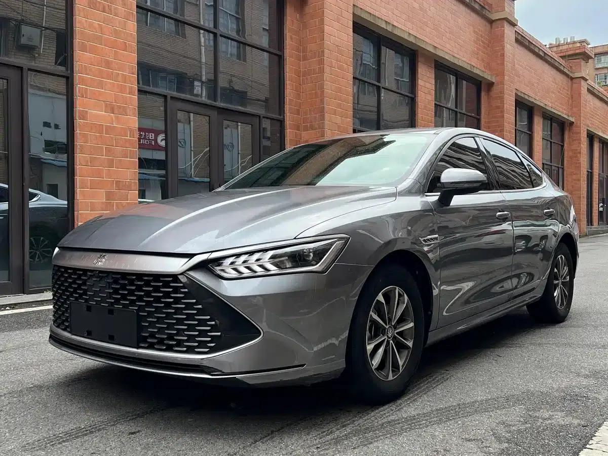 Qin PLUS 2023 Champion Edition DM-i 55KM Leading Model — миниатюра 1
