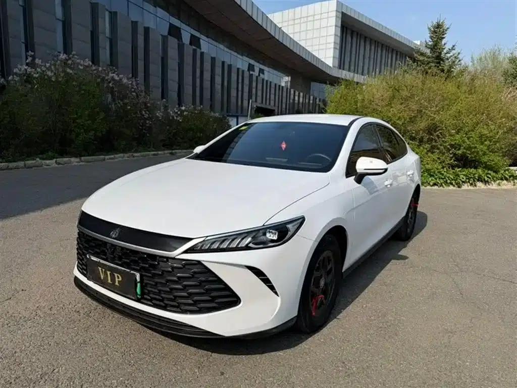 Qin PLUS 2025 DM-i Intelligent Driving Edition 55KM Leading Model — миниатюра 1