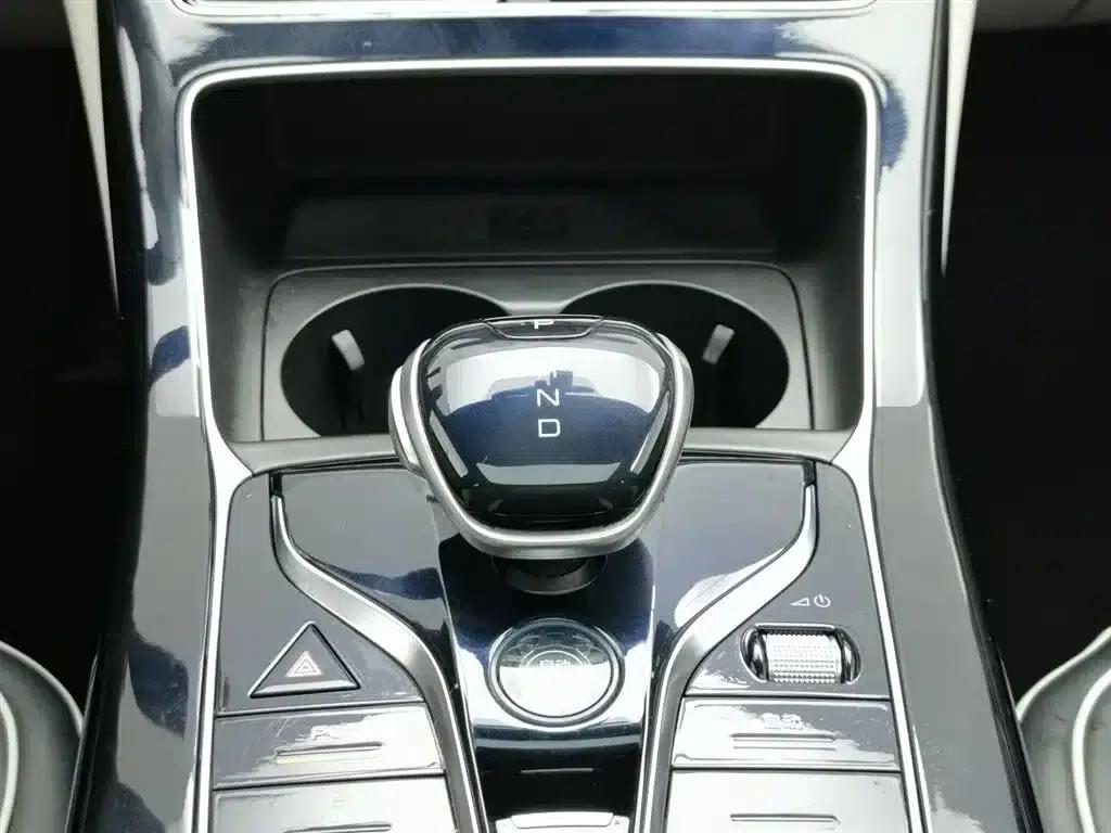 Qin PLUS 2021 EV 500KM Luxury Edition — миниатюра 13