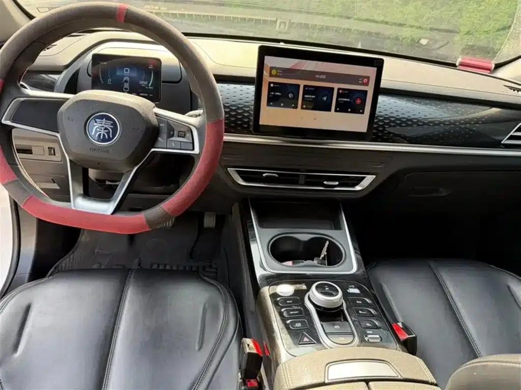 Qin PLUS 2021 EV 400KM Luxury Edition — миниатюра 8