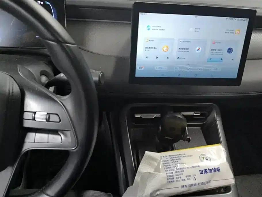 Qin PLUS 2025 DM-i Intelligent Driving Edition 55KM Leading Model — миниатюра 13