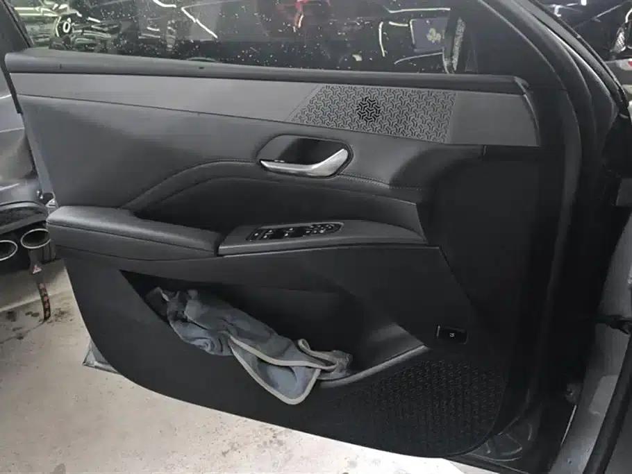Qin PLUS 2025 DM-i Intelligent Driving Edition 55KM Leading Model — миниатюра 7