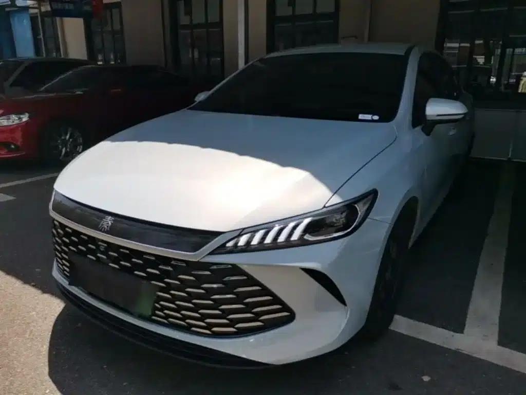 Qin PLUS 2025 DM-i Intelligent Driving Edition 55KM Leading Model — миниатюра 2