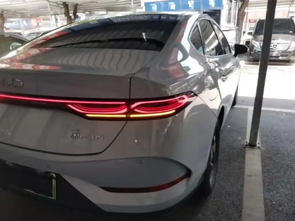 Qin PLUS 2025 DM-i Intelligent Driving Edition 55KM Leading Model — миниатюра 24