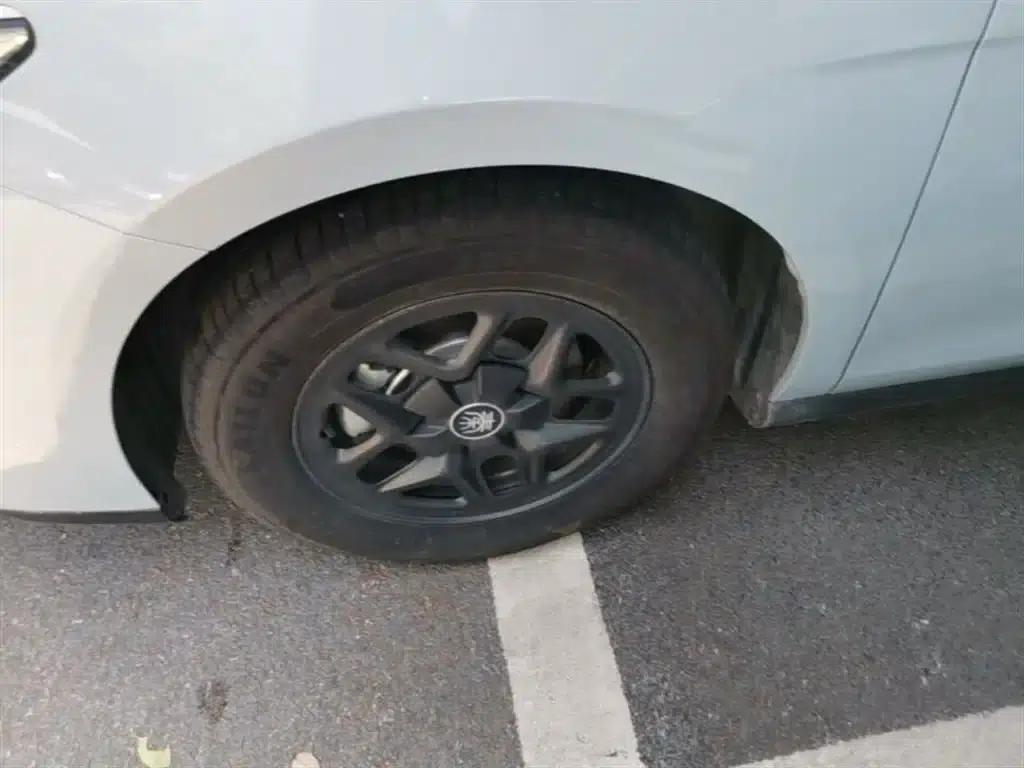 Qin PLUS 2025 DM-i Intelligent Driving Edition 55KM Leading Model — миниатюра 25