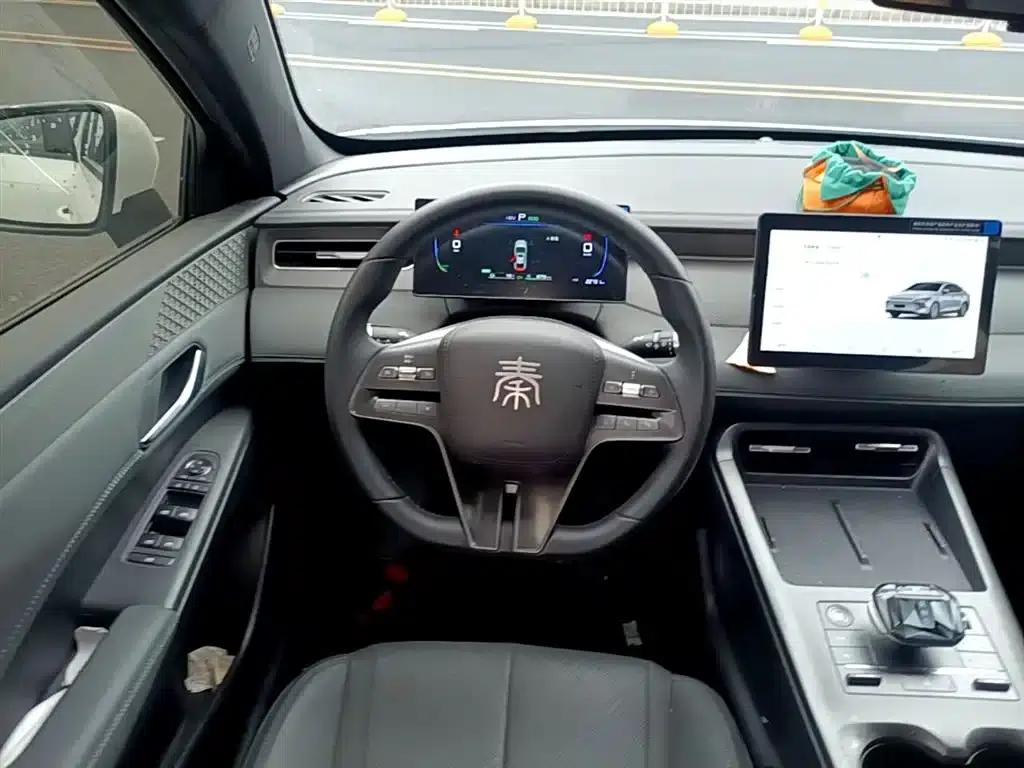 Qin PLUS 2025 DM-i Intelligent Driving Edition 55KM Leading Model — миниатюра 11