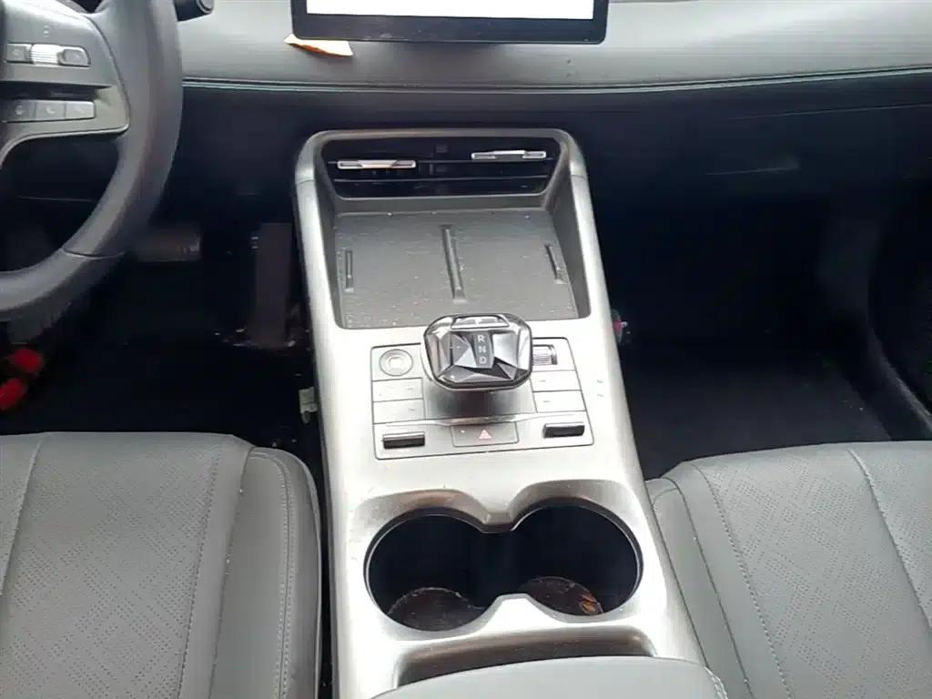 Qin PLUS 2025 DM-i Intelligent Driving Edition 55KM Leading Model — миниатюра 14