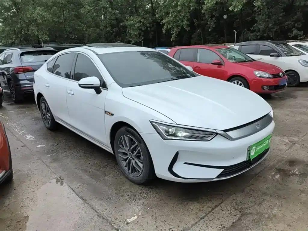 Qin PLUS 2021 EV 400KM Luxury Edition — миниатюра 4