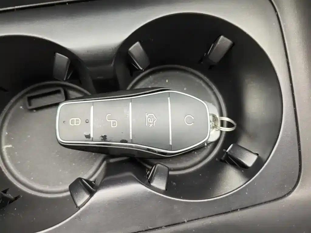 Qin PLUS 2021 EV 400KM Luxury Edition — миниатюра 9