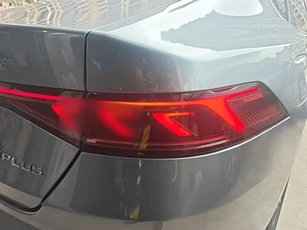 Qin PLUS 2024 Glory Edition DM-i 55KM Leading Model — миниатюра 8