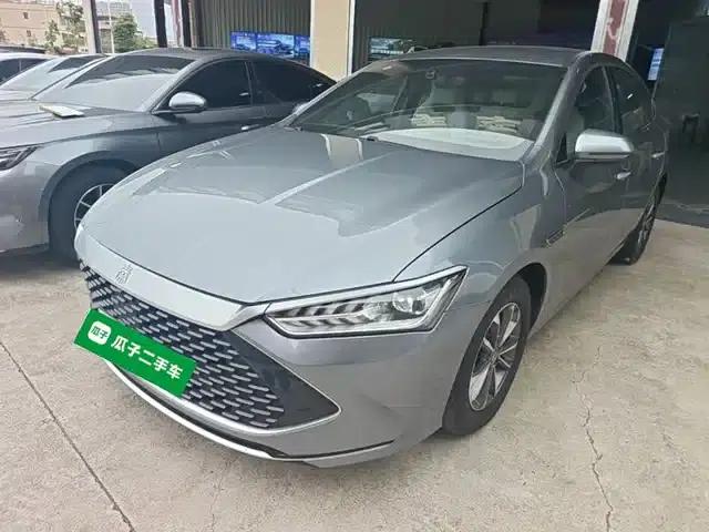 Qin PLUS 2024 Glory Edition DM-i 55KM Leading Model