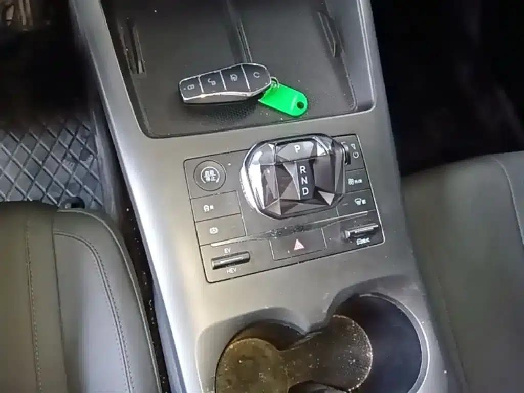 Qin PLUS 2025 DM-i Intelligent Driving Edition 55KM Leading Model — миниатюра 14