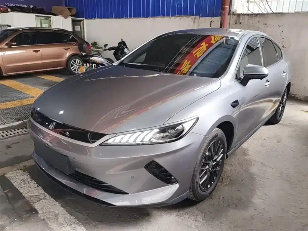Qin PLUS 2025 EV Smart Driving Edition 420KM Leading Model — миниатюра 1