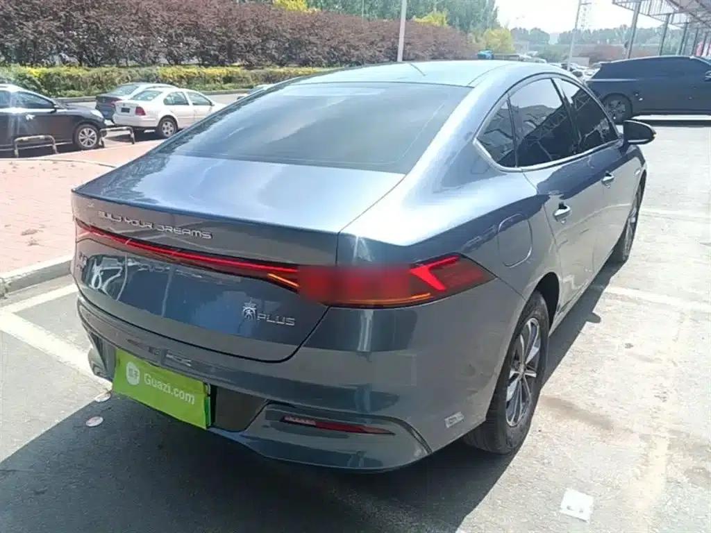 Qin PLUS 2024 Glory Edition DM-i 55KM Leading Model — миниатюра 7