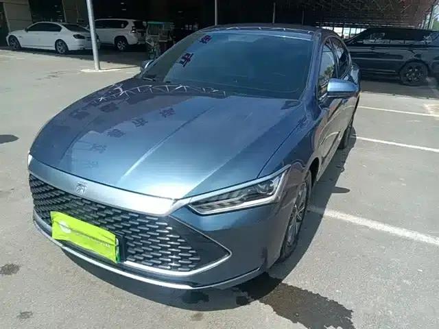 Qin PLUS 2024 Glory Edition DM-i 55KM Leading Model