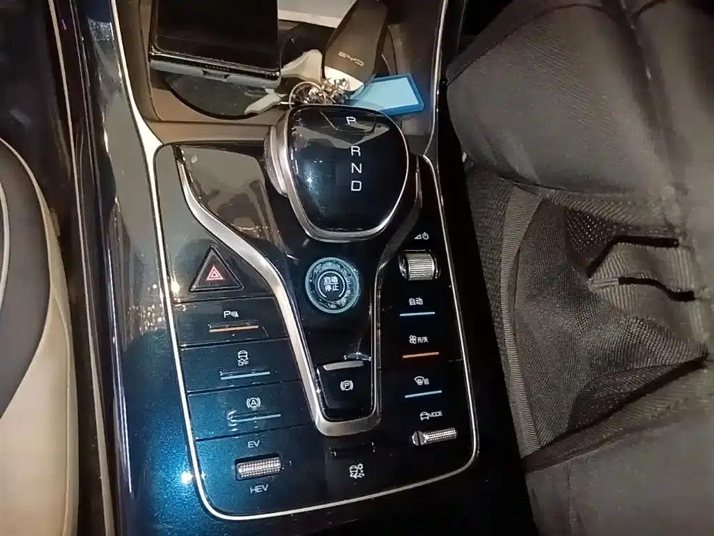 Qin PLUS 2021 DM-i 55KM Flagship Edition — миниатюра 14