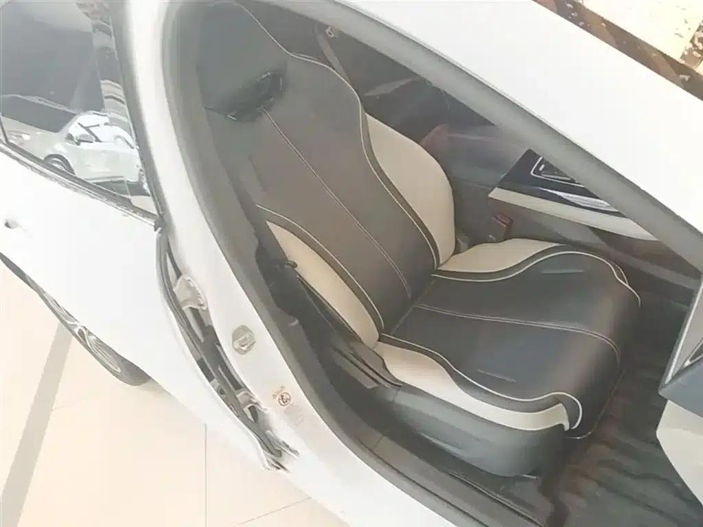 Qin PLUS 2021 DM-i 55KM Flagship Edition — миниатюра 25